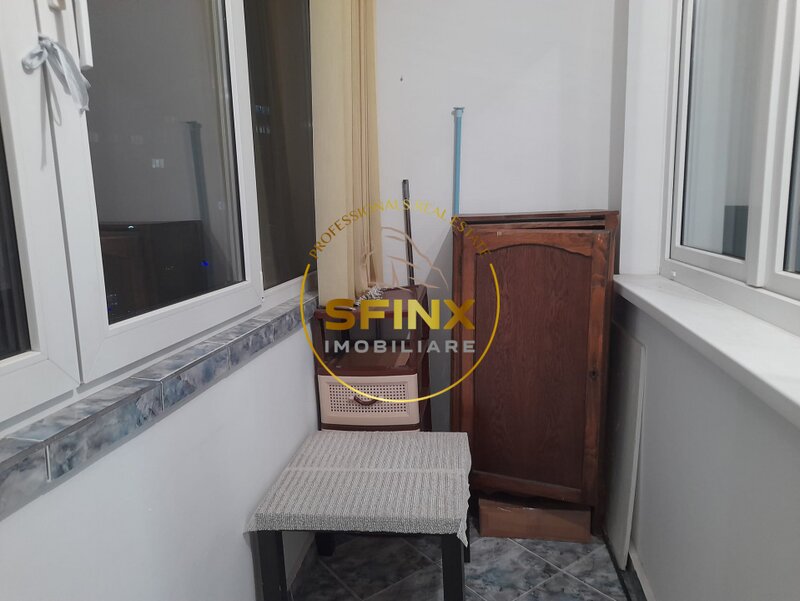 Dristor, langa metrou, 2 camere cochete, luminoase.